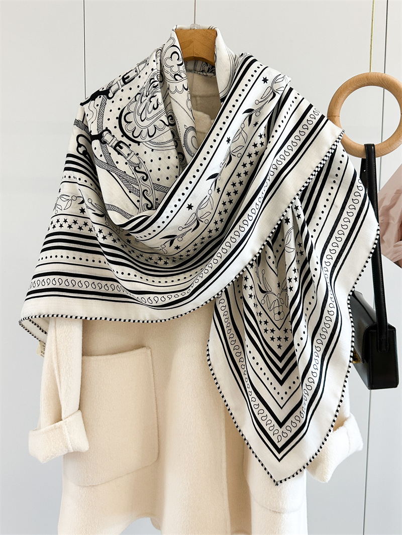 Silk Wool Blend Scarf 135CM Lu - огляд і ціна Winter Clothing Hong Kong